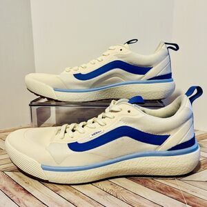 VANS Ultra Range Exo True Blue Marshmallow M 7.5 W 9 Sneakers Pickleball Shoes